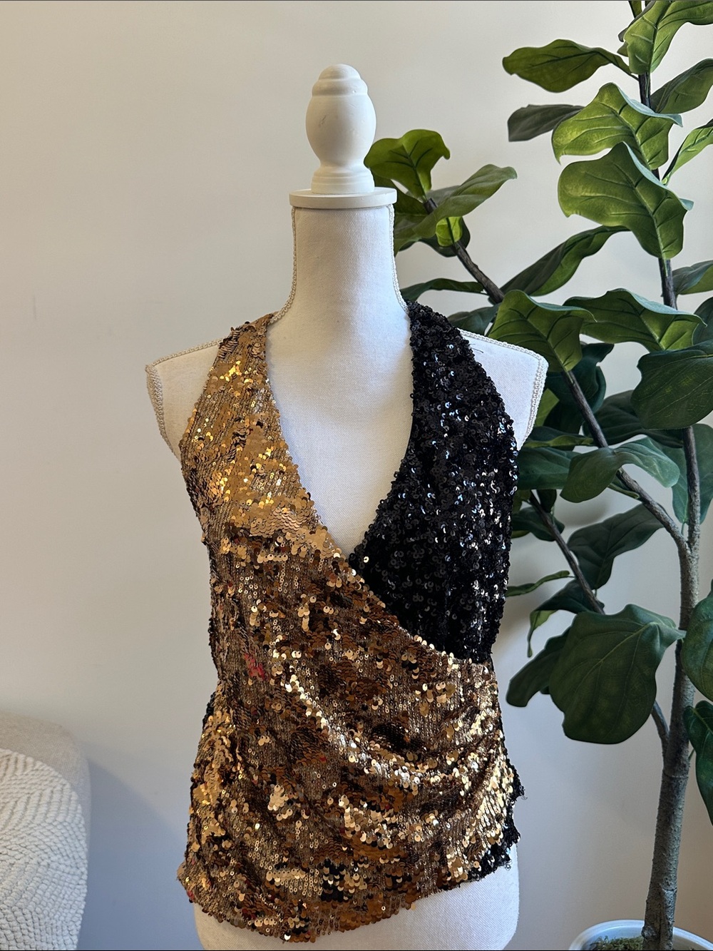 Zara sequined gold and black top